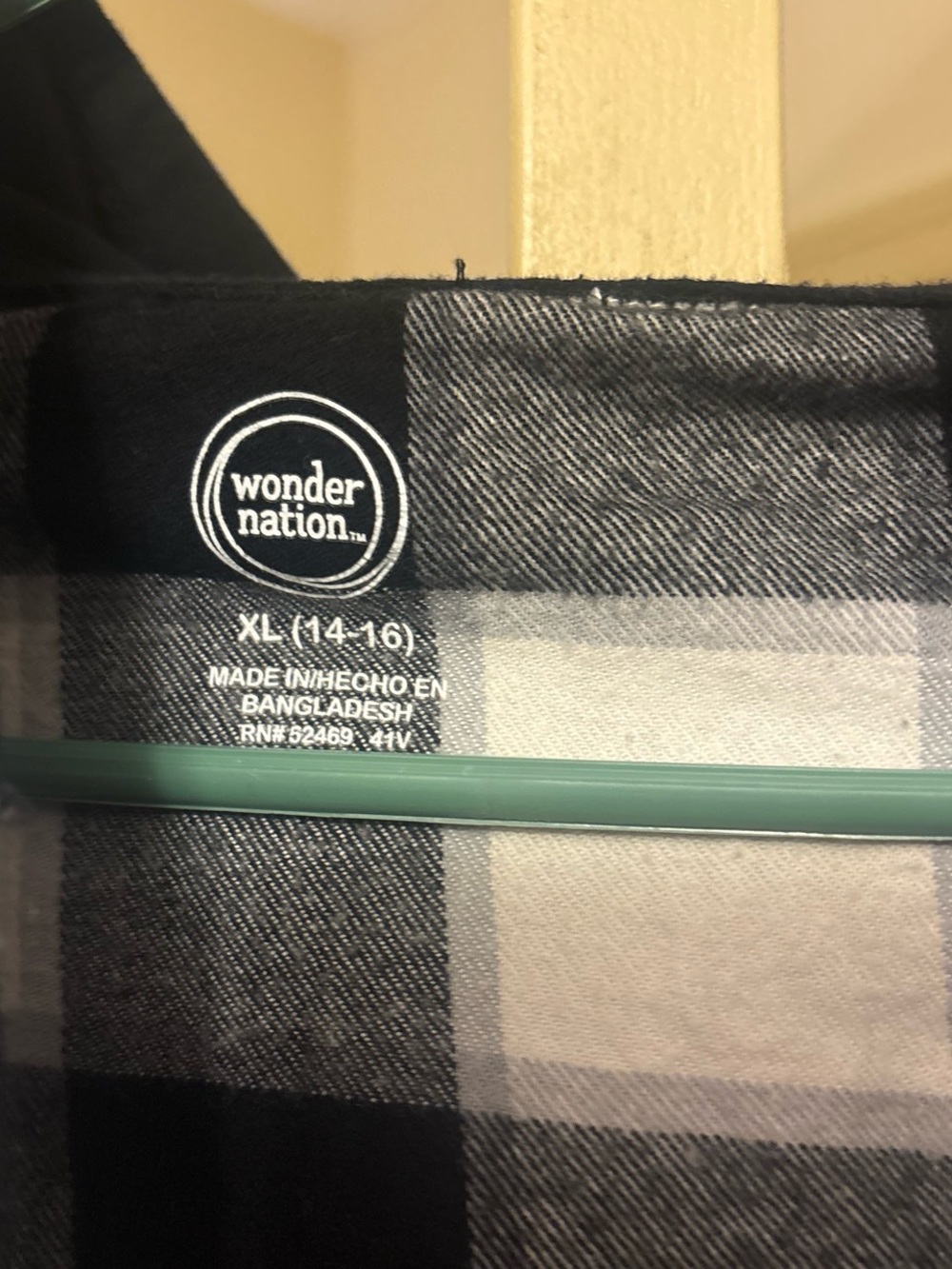 wonder nation Black and Gray Plaid hooded shirt size xl girl 14/16